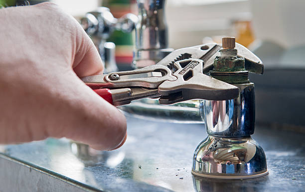 Best 24/7 water damage repair  in Brentwood, PA